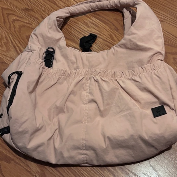 Class Optional Tote NWOT - Picture 5 of 5